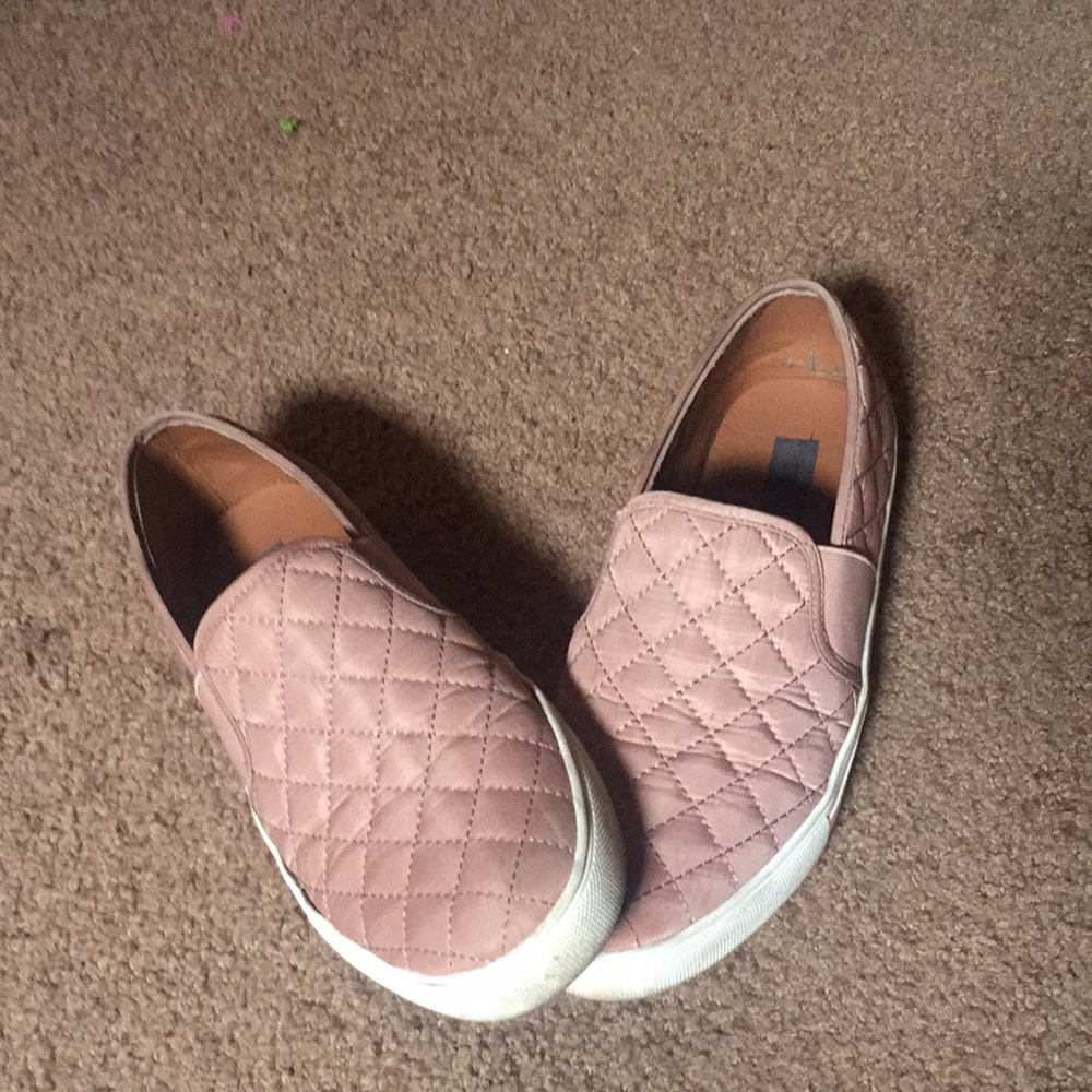 Steve Madden Slip Ons